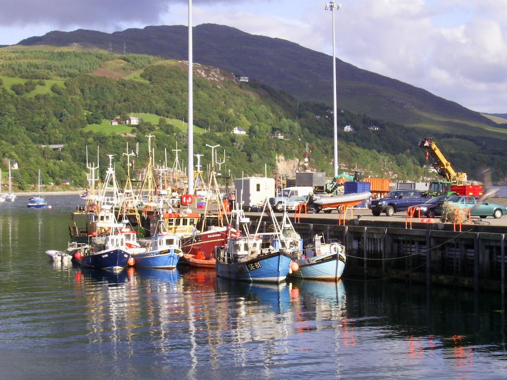 The Ferry Boat Inn Ullapool Ruang foto